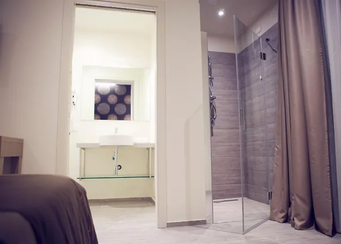 L'hotel Hotel 3*
