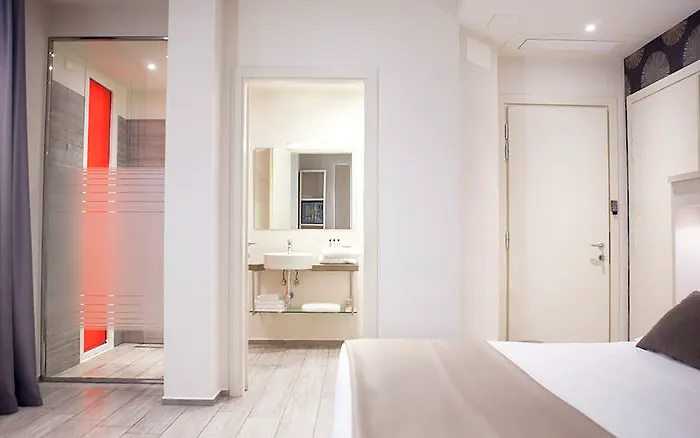L'hotel 3*