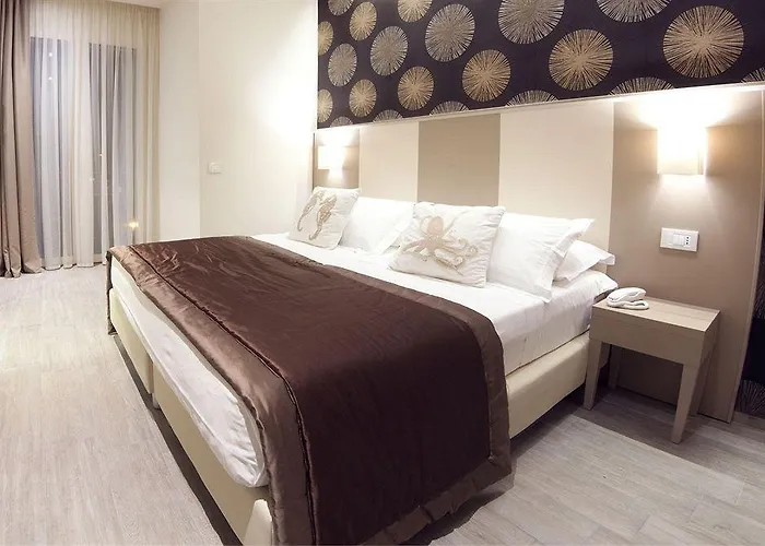 L'hotel Hotel