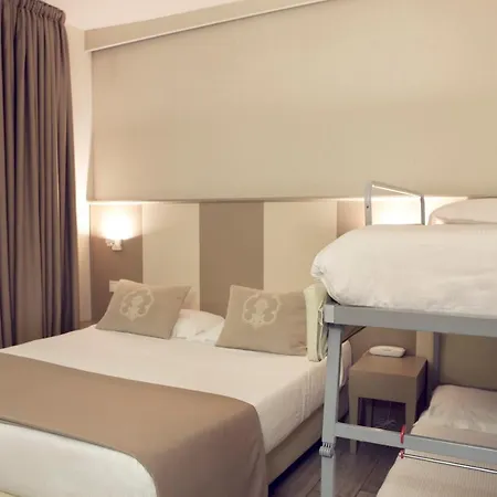 L'hotel Ρίμινι