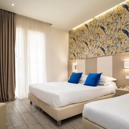 Ξενοδοχείο L'hotel 3*