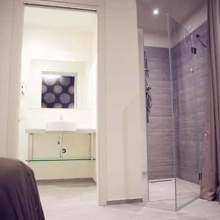 L'hotel Ξενοδοχείο 3*