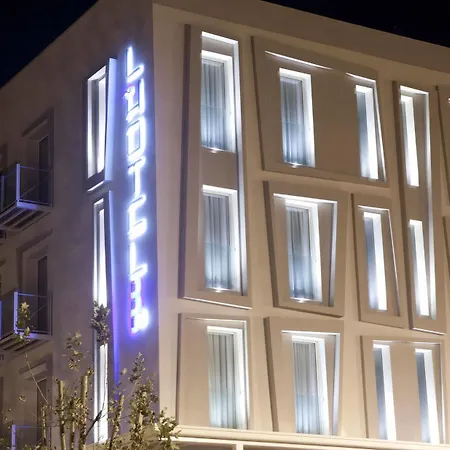 L'hotel Ρίμινι